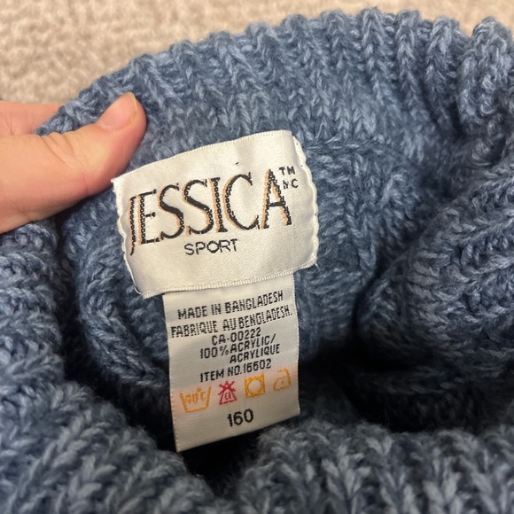 vintage blue chunky cableknit turtleneck sweater - Picture 8 of 8